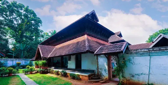 KRISHNAPURAM PALACE